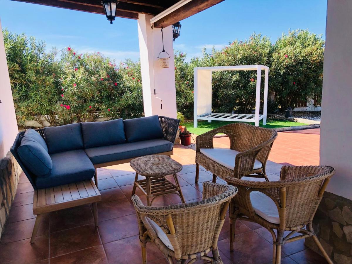 Casa Con Encanto Solo Familia โกนิล เด ลาฟรอนเตรา ภายนอก รูปภาพ