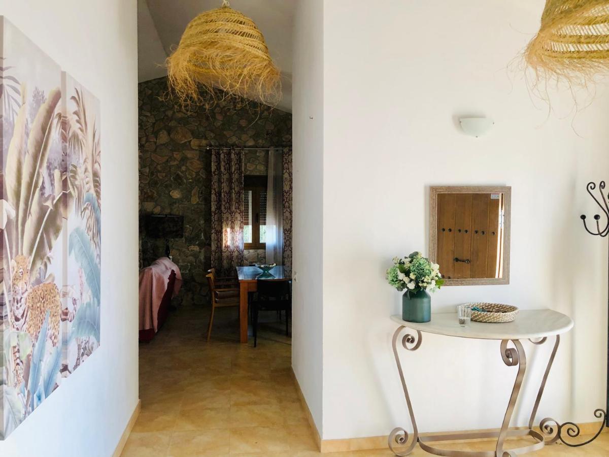 Casa Con Encanto Solo Familia โกนิล เด ลาฟรอนเตรา ภายนอก รูปภาพ