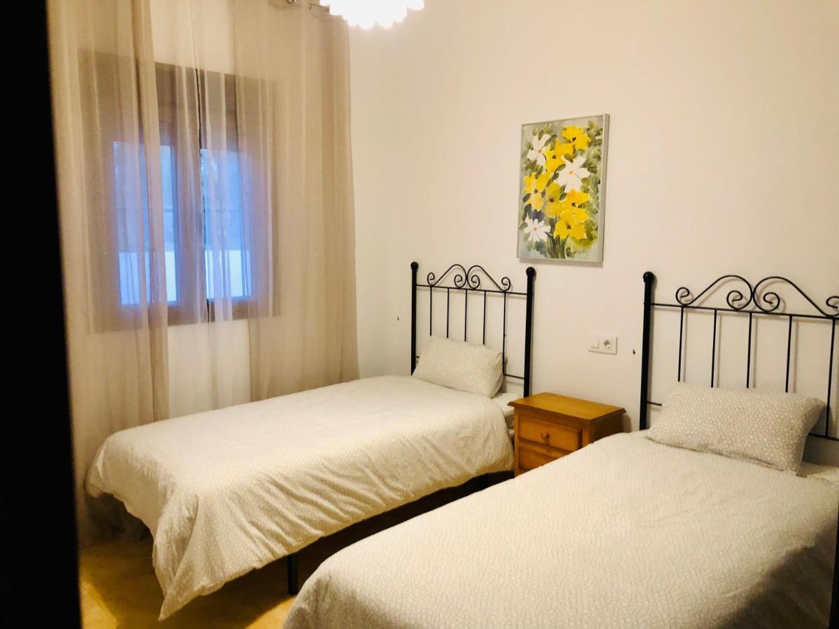 Casa Con Encanto Solo Familia โกนิล เด ลาฟรอนเตรา ภายนอก รูปภาพ